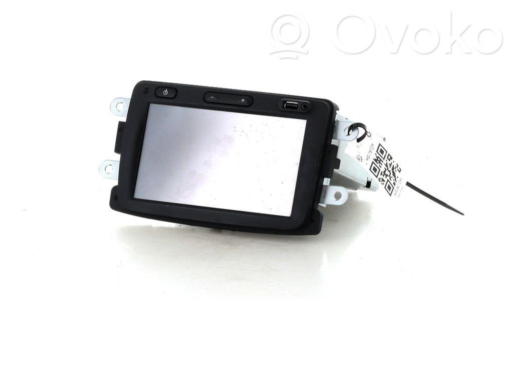 Dacia Sandero Panel / Radioodtwarzacz CD/DVD/GPS 