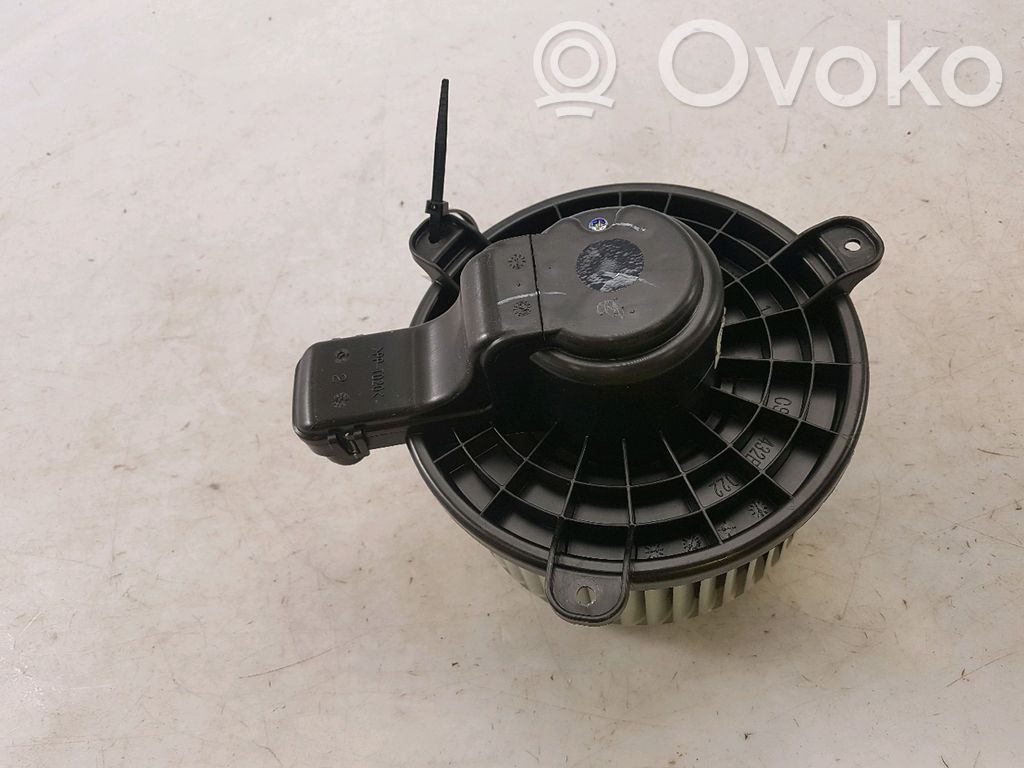 Mitsubishi Outlander Mazā radiatora ventilators 