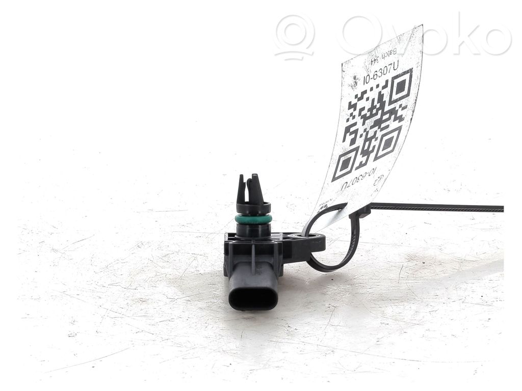 Porsche Macan (95B) Mass air flow meter 