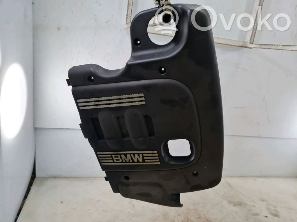 BMW X3 E83 Variklio dangtis (apdaila) 