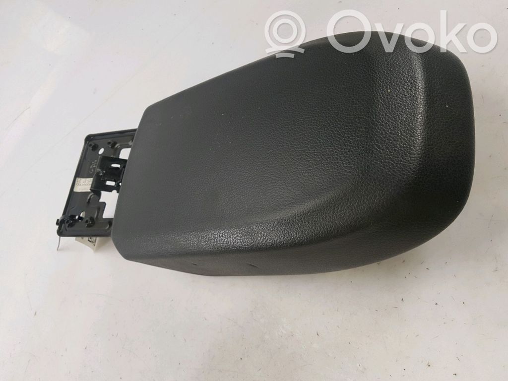Ford C-MAX I Center console 