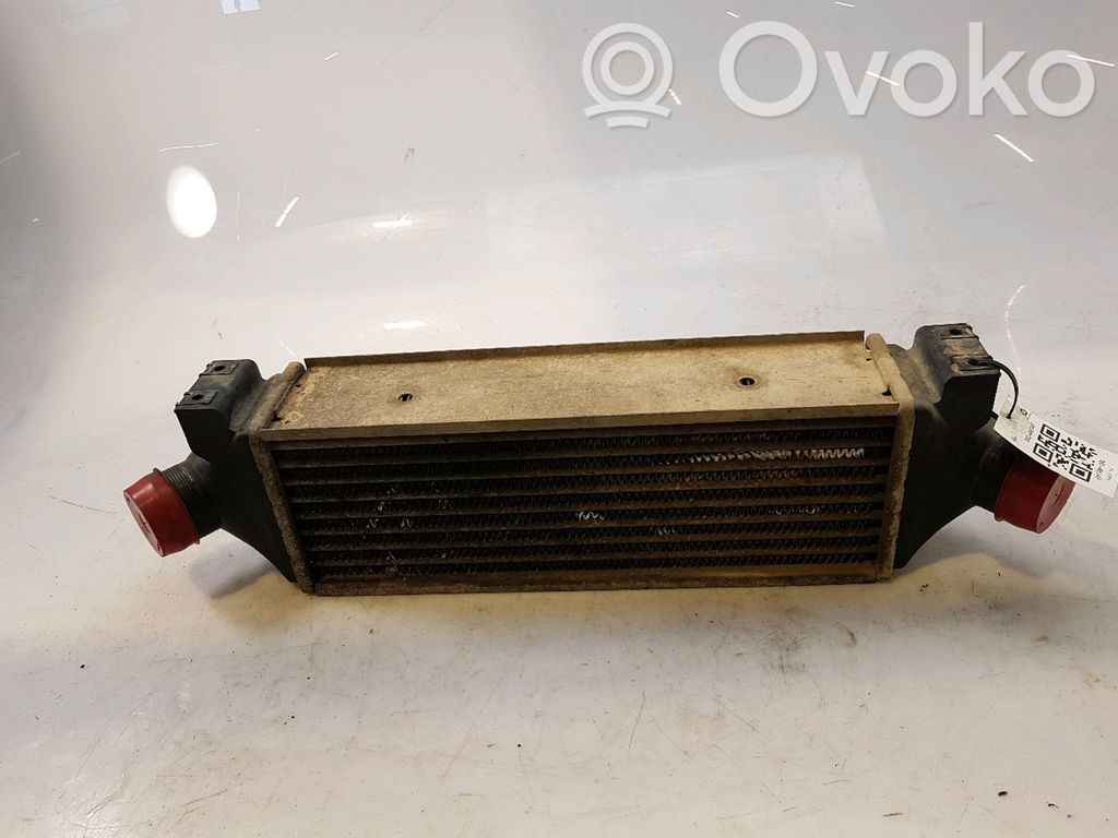 Ford Transit Interkūlerio radiatorius 