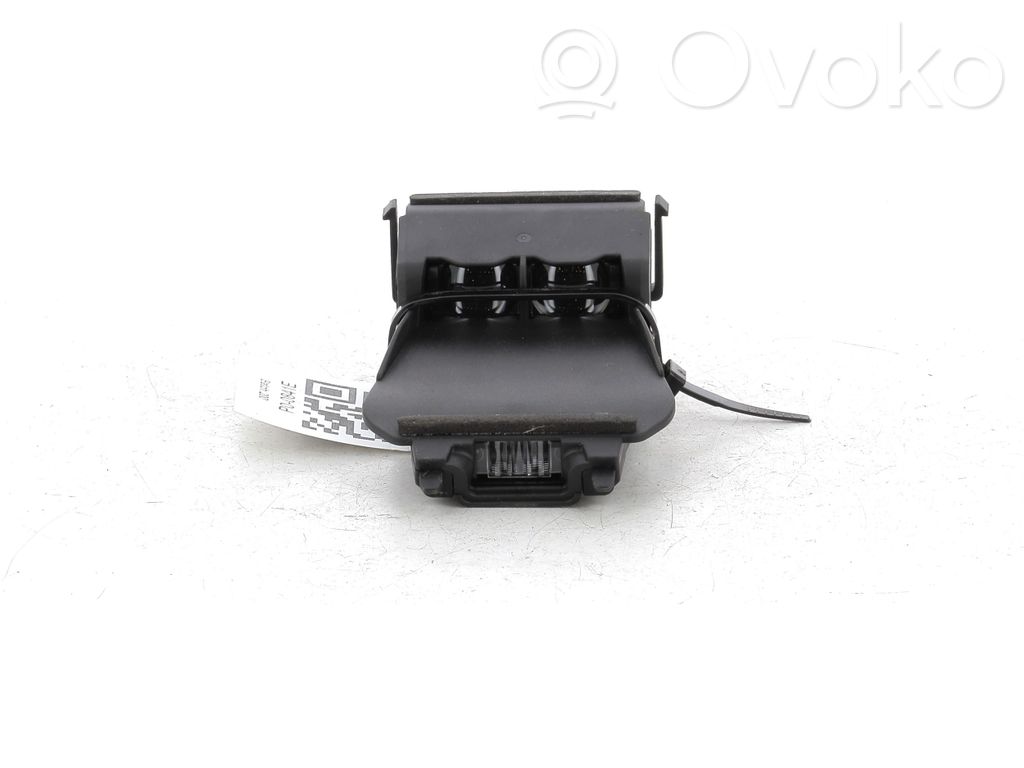 Volkswagen Touran II Frontkamera Windschutzscheibe Frontscheibe 