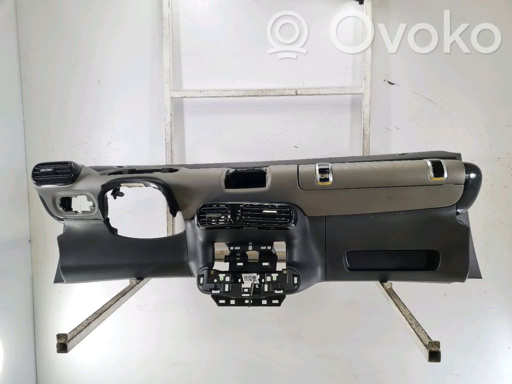 Citroen C4 Cactus Панель 