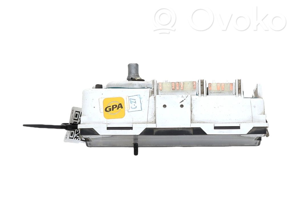 Renault Express Speedometer (instrument cluster) 