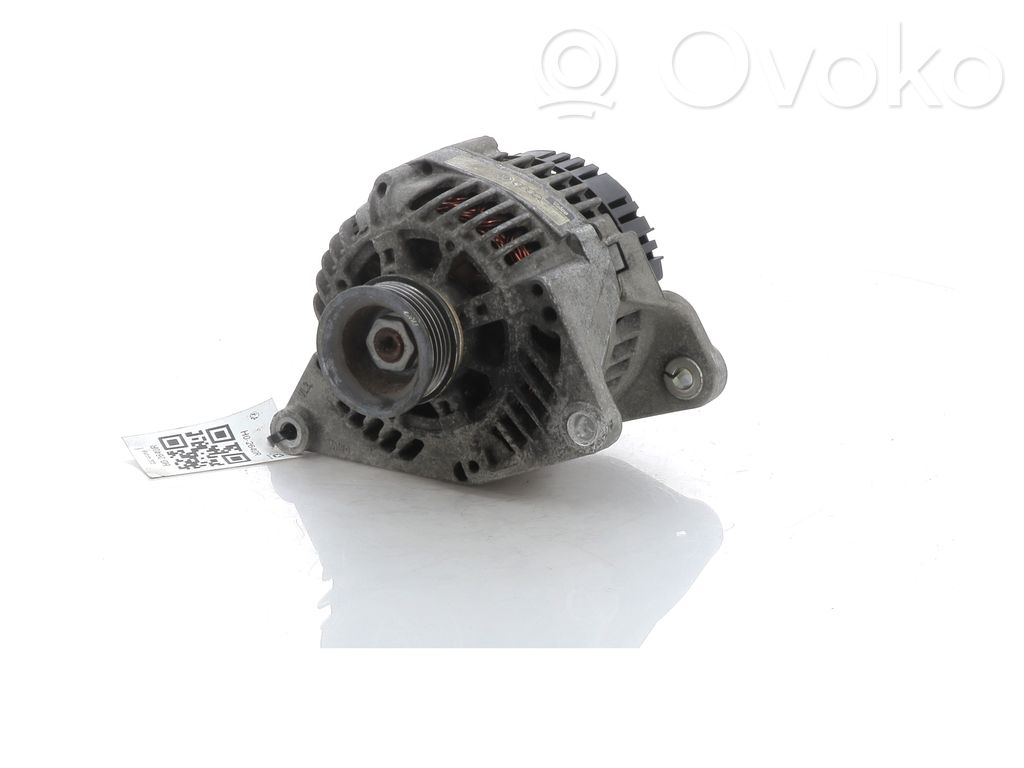 Volkswagen PASSAT B6 Alternator 