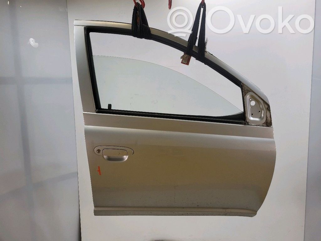 Toyota Yaris Etuovi 