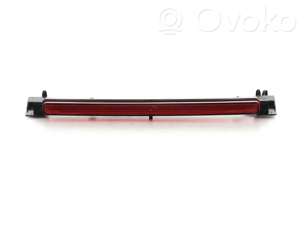 Volvo XC40 Third/center stoplight 