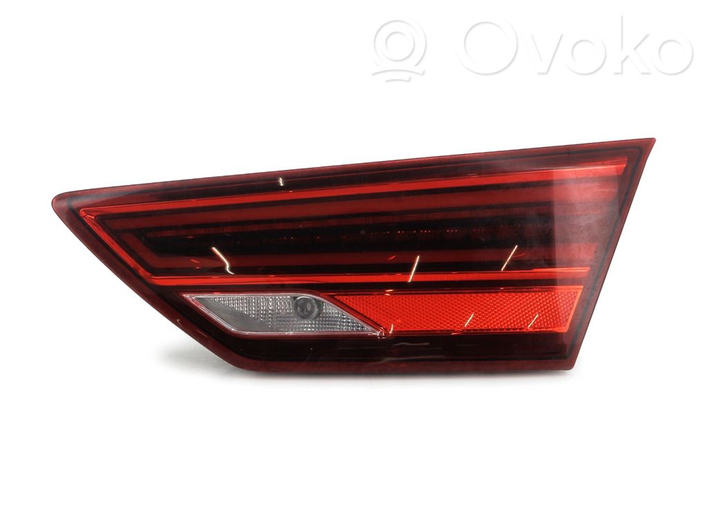 Seat Leon (5F) Takaluukun takavalot 