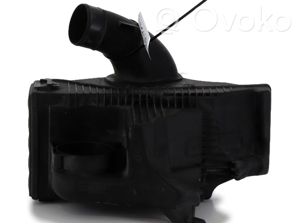Nissan Note (E11) Air filter box 
