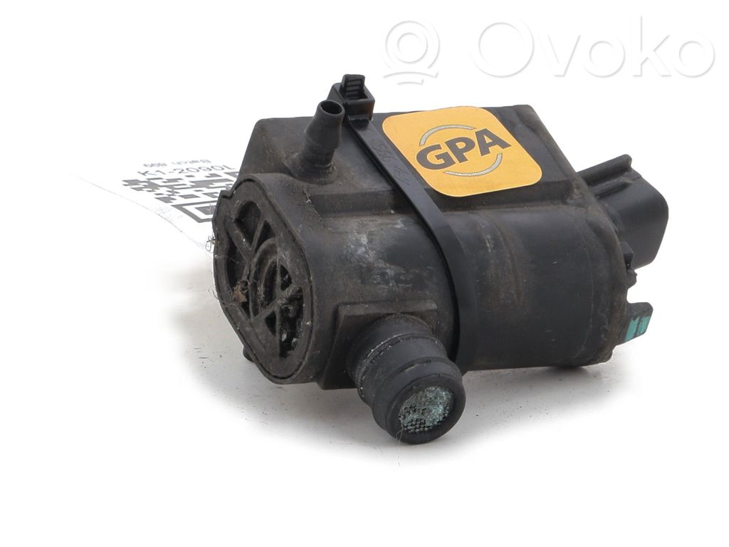 Hyundai Getz Pompa spryskiwacza szyby przedniej / czołowej 