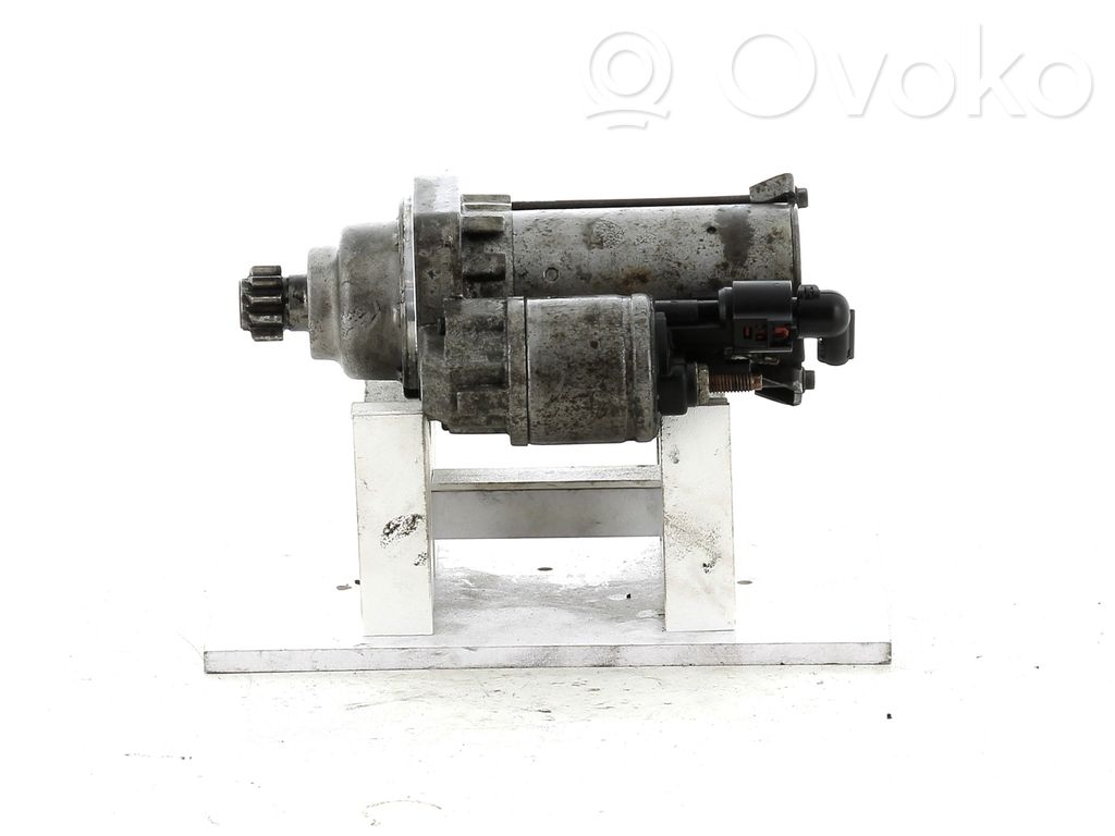 Volkswagen Golf V Motor de arranque 