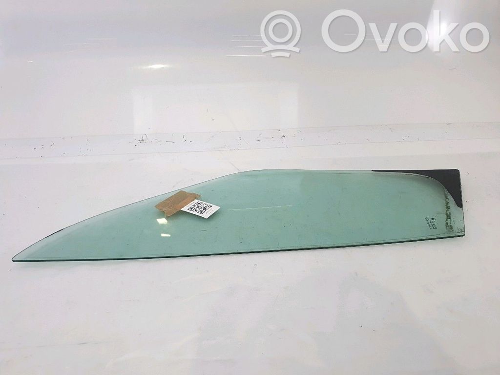 Opel Movano B Finestrino/vetro triangolo anteriore 