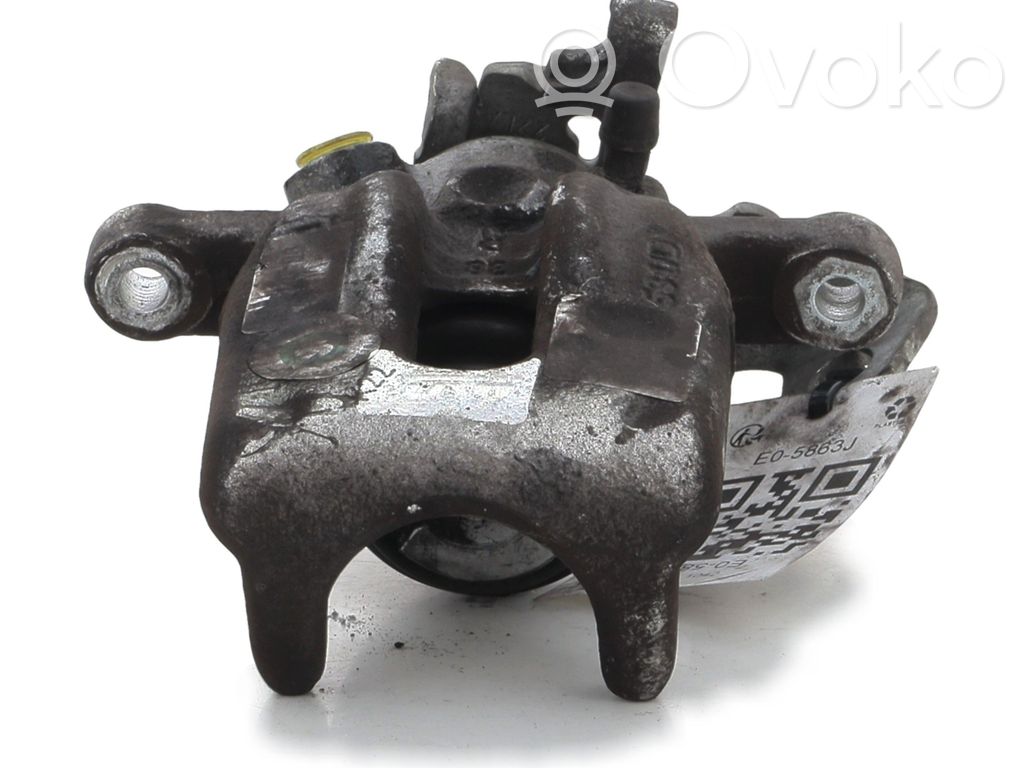 Tylny zacisk hamulcowy   4154201583,E05863J