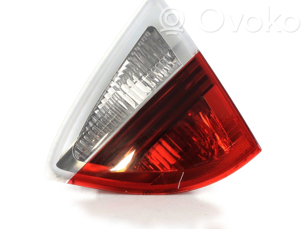 BMW 3 E90 E91 Tailgate rear/tail lights 