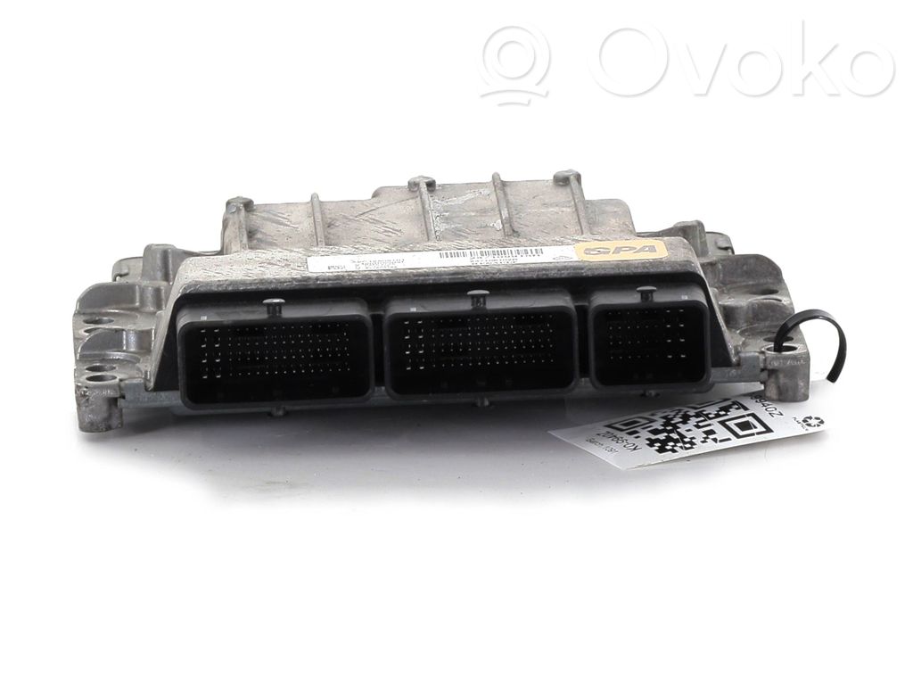 Renault Clio IV Engine control unit/module 