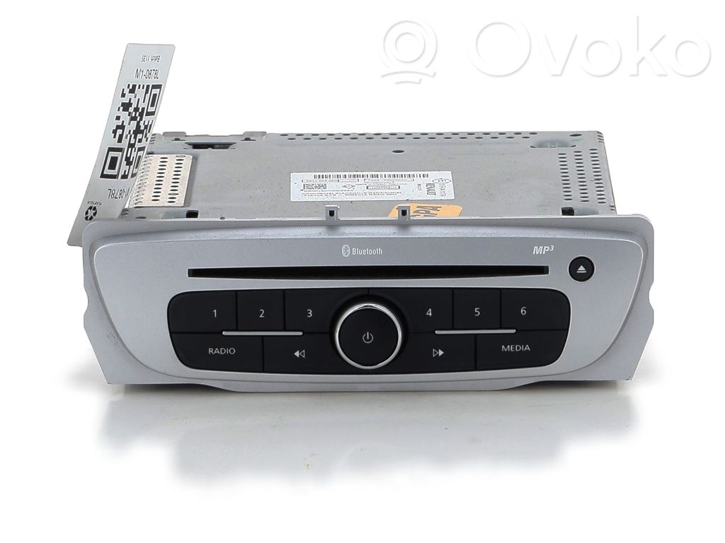 Renault Megane III Panel / Radioodtwarzacz CD/DVD/GPS 