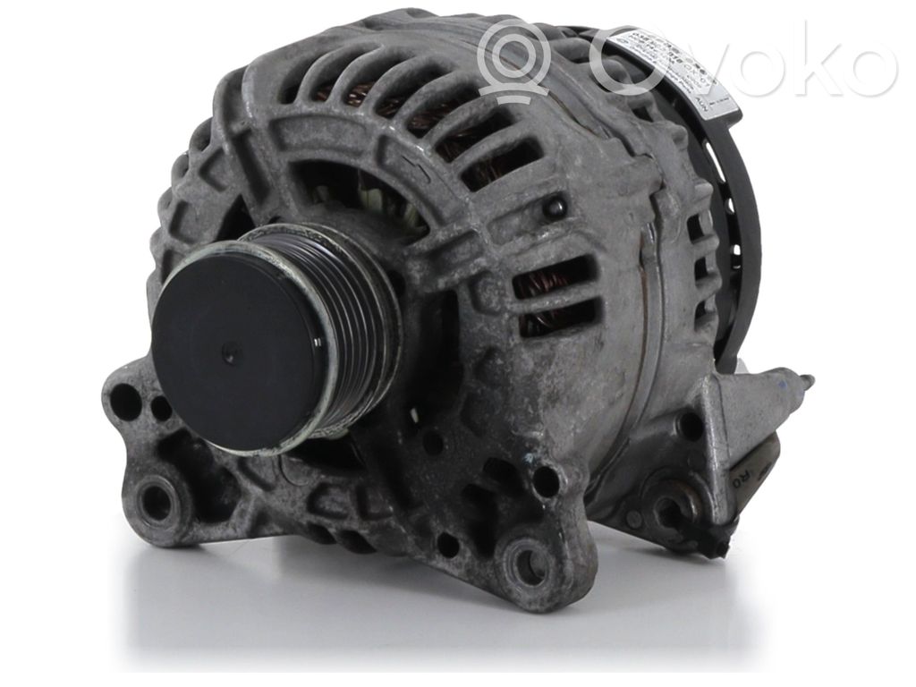 Volkswagen Golf IV Alternator 