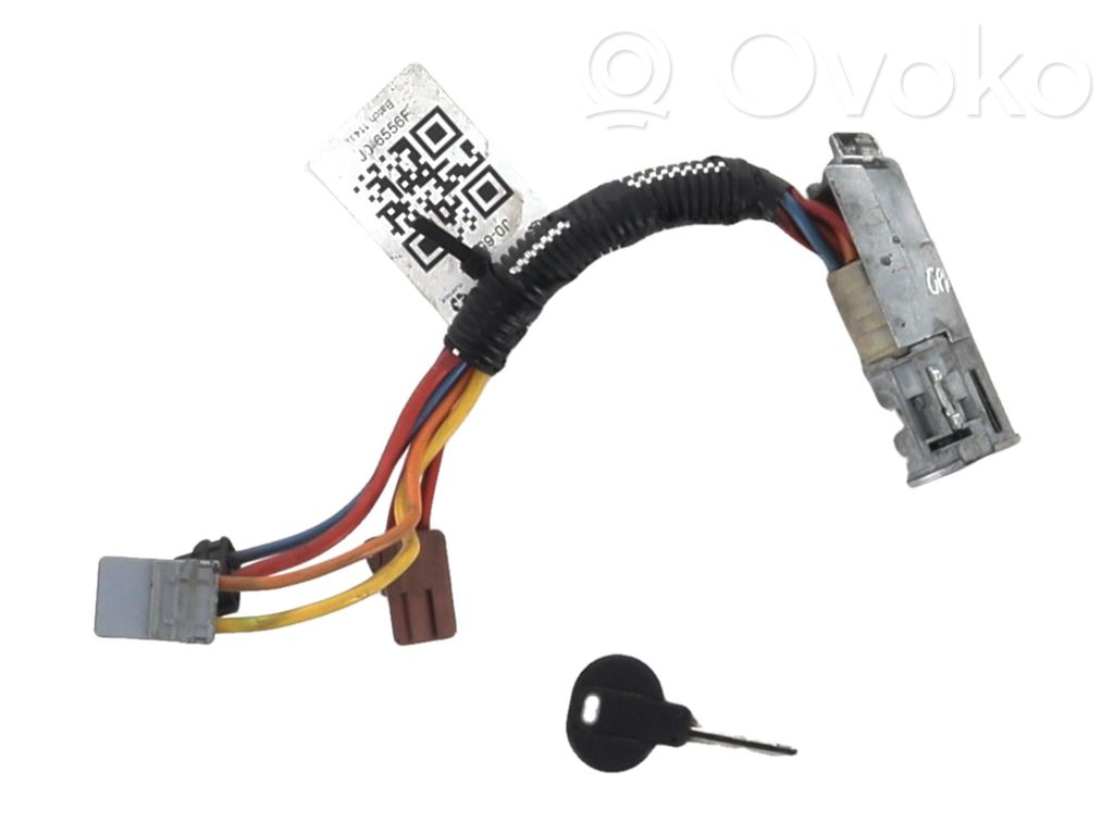 Ohjauspyörän lukitus   4162W4,J06556F