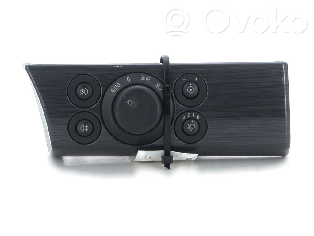 Opel Astra H Light switch 