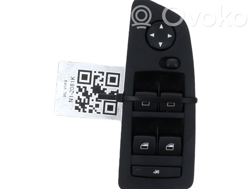 BMW 1 E82 E88 Electric window control switch 