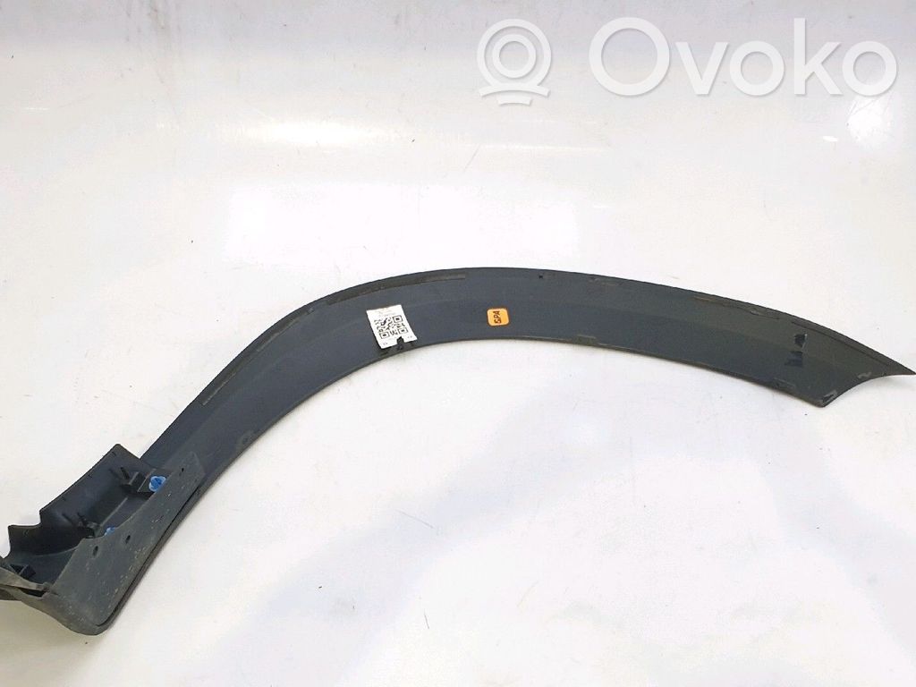 Dacia Duster Front arch trim 