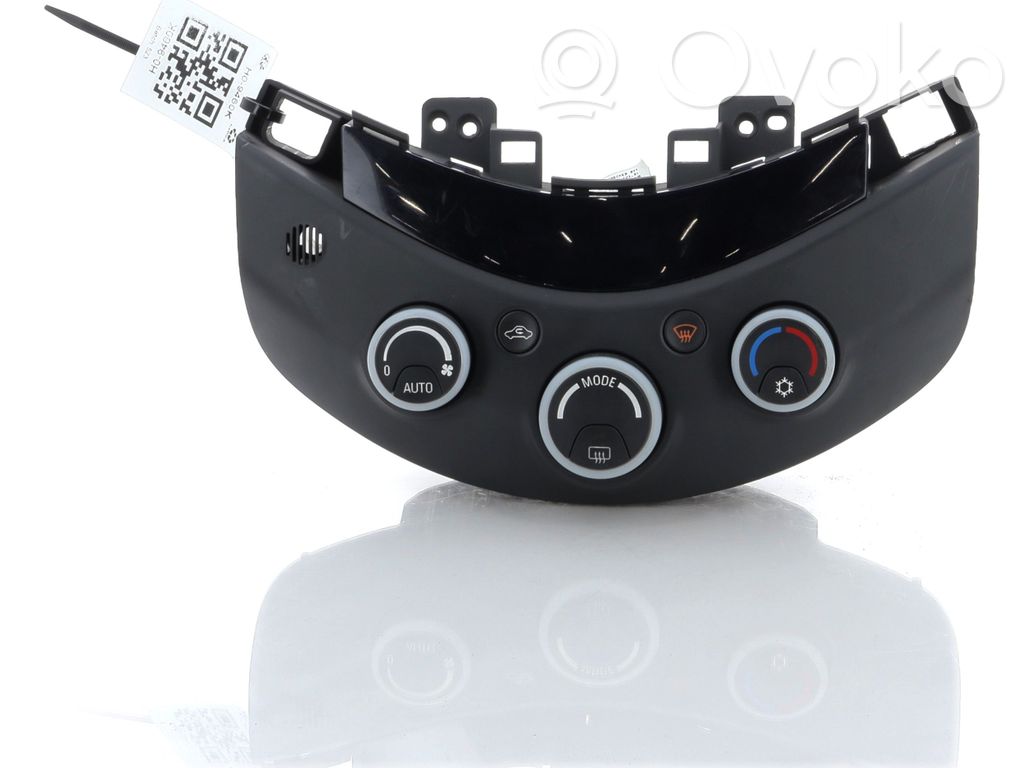 Chevrolet Spark Climate control unit 