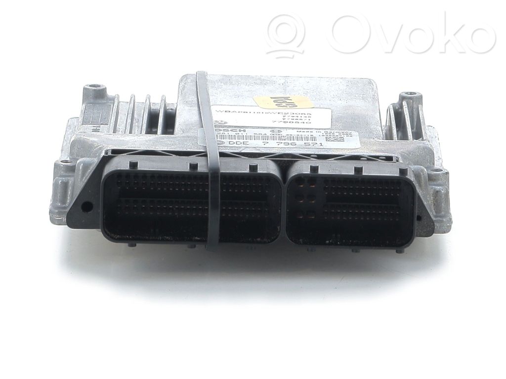 BMW X3 E83 Engine control unit/module 