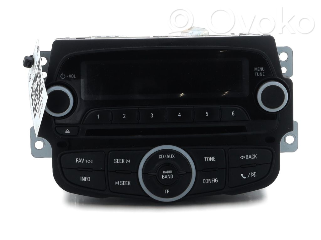 Chevrolet Spark Radio/CD/DVD/GPS head unit 