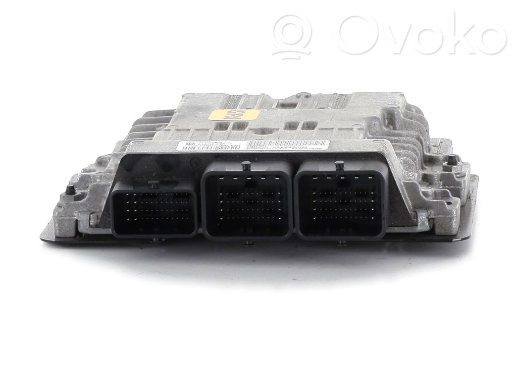 Peugeot 3008 I Engine control unit/module 