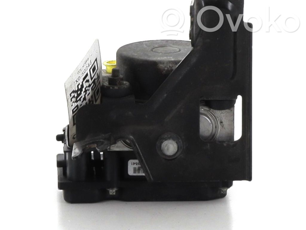 Nissan Note (E11) ABS Pump 