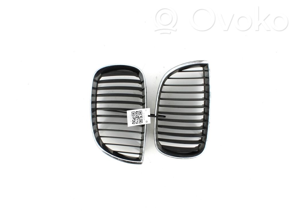 BMW 1 E82 E88 Grilă radiator față 