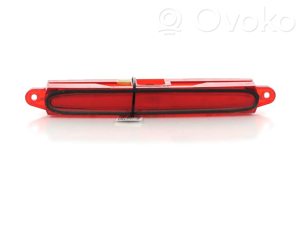 Trzecie światło stop   GJ6J51580D,E15563H