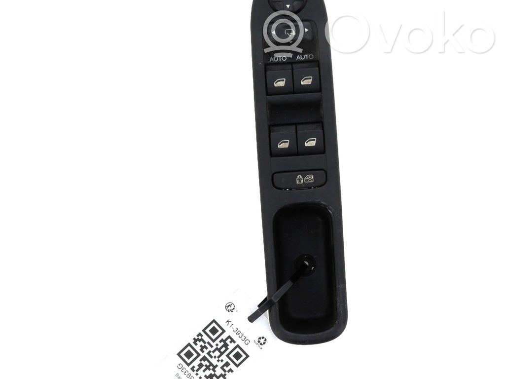 Citroen C3 Picasso Electric window control switch 