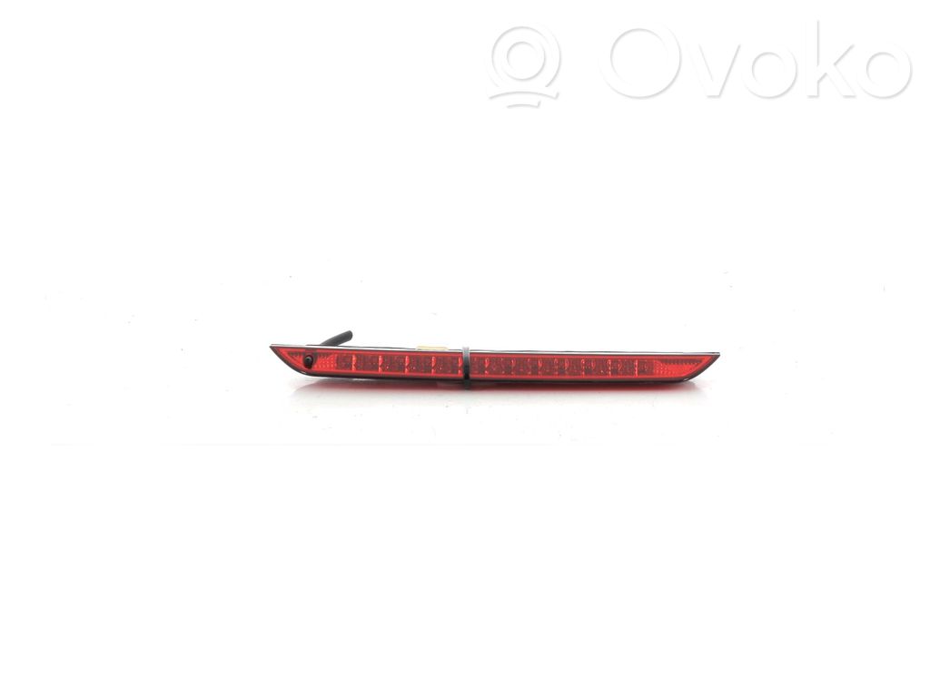 Peugeot 2008 II Luce d’arresto centrale/supplementare 