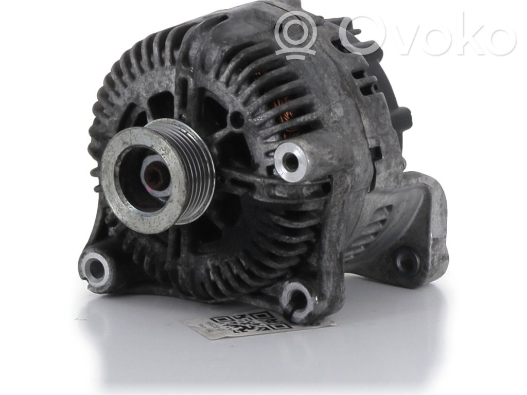 BMW 5 E60 E61 Generatore/alternatore 