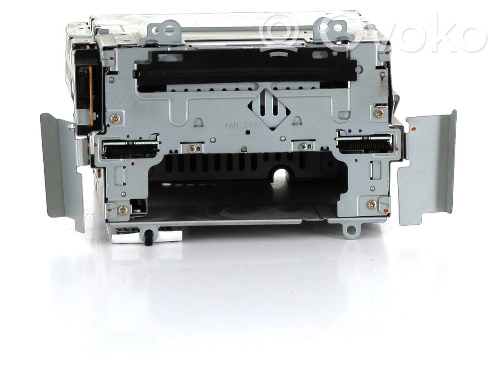 Radio / CD-Player / DVD-Player / Navigation   DE6566AS0,J02826Q