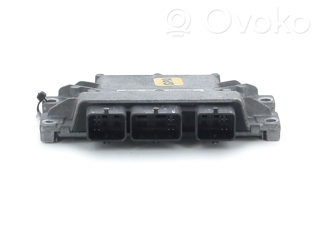 Engine control unit/module   8201076738,E16282V