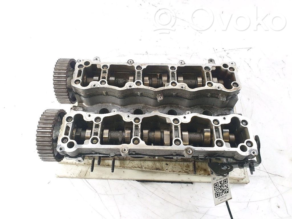 Citroen C4 I Engine head 