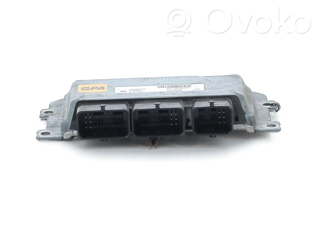 Dacia Sandero Engine control unit/module 
