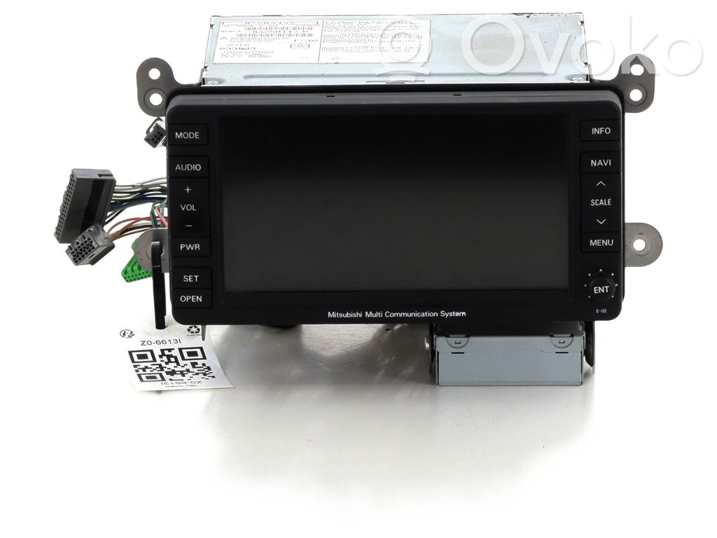 Mitsubishi Outlander Panel / Radioodtwarzacz CD/DVD/GPS 