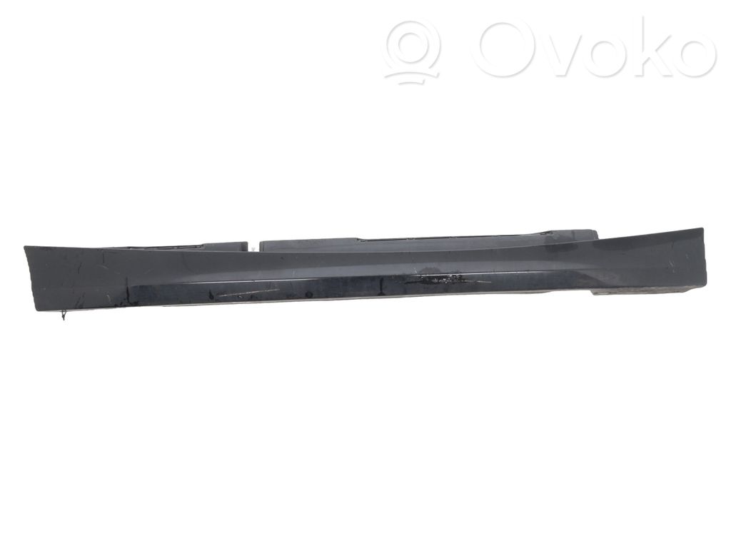 BMW 1 E82 E88 Sill 