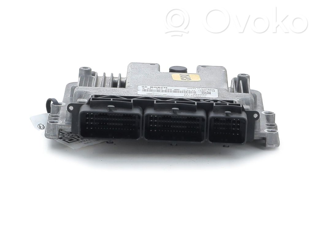 Renault Clio IV Engine control unit/module 