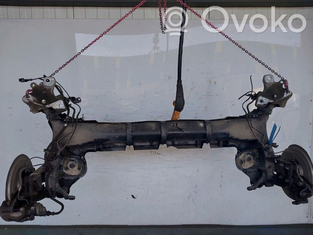 Belka osi tylnej   555017273R,G16615A