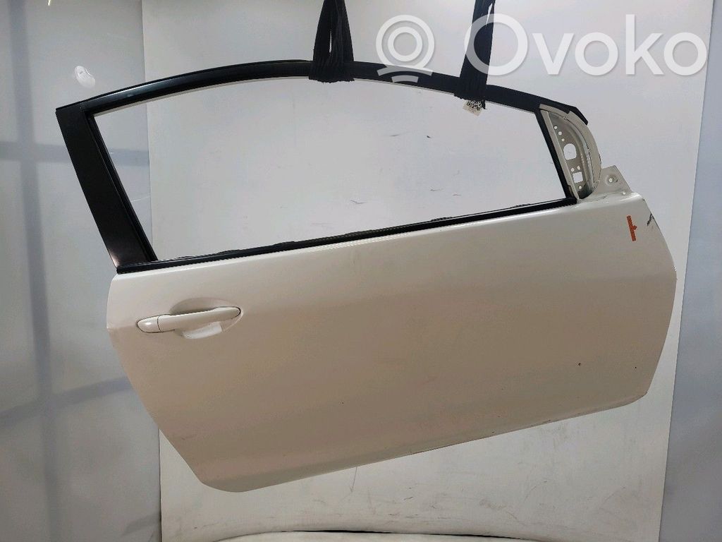 Mazda 2 Дверь 