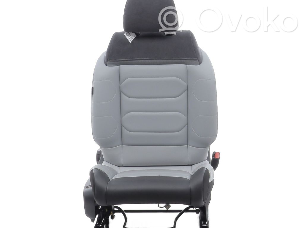 Citroen C3 Etumatkustajan istuin 