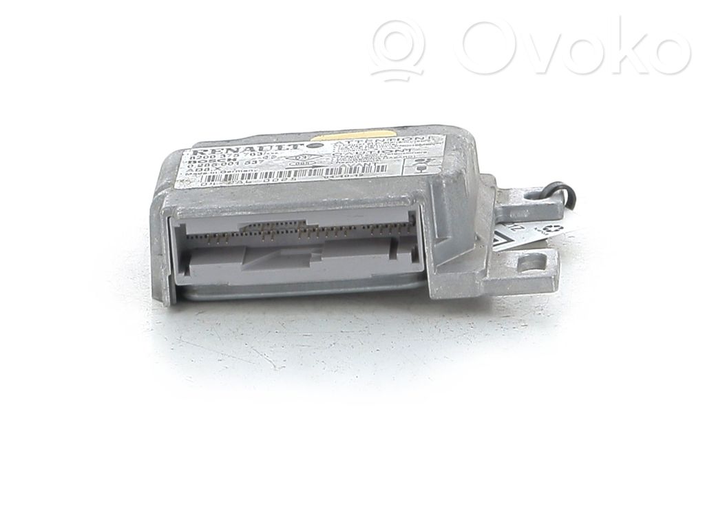 Airbag control unit/module   8200375763,K15621Z