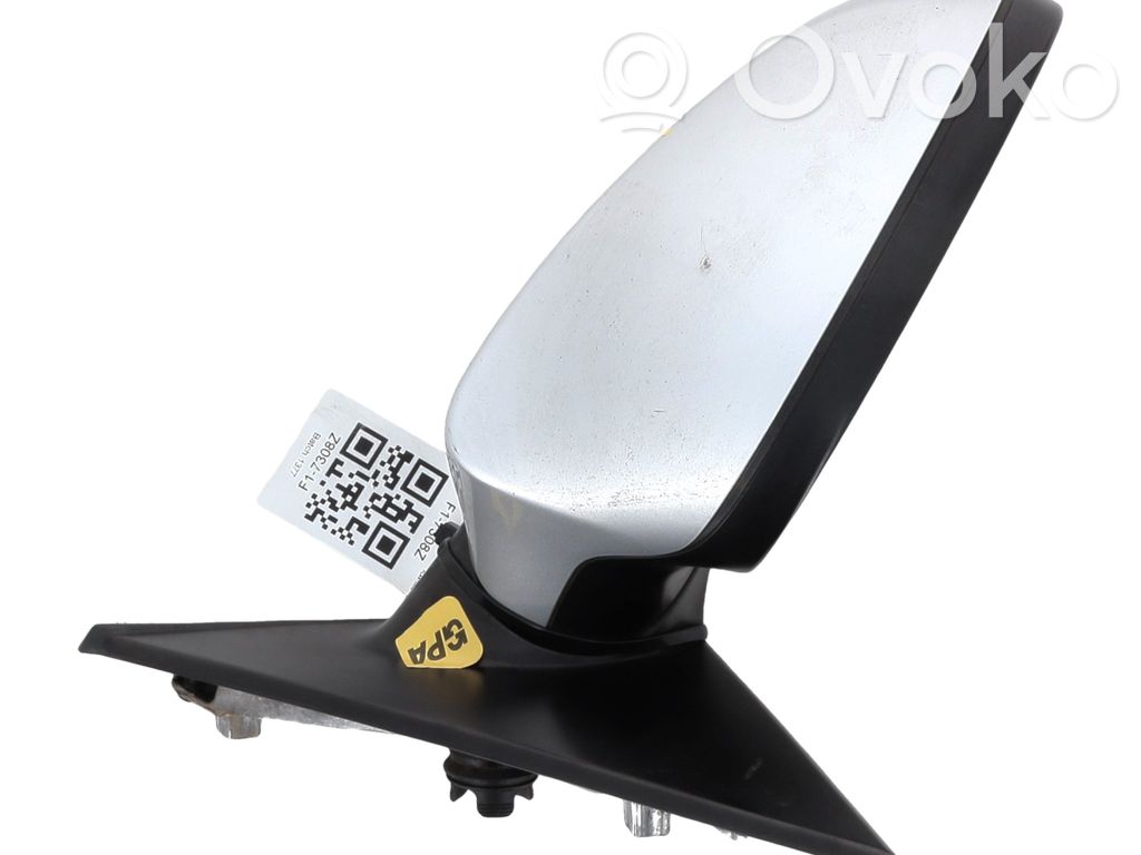 BMW 1 E82 E88 Front door electric wing mirror 