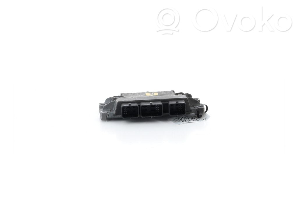 Engine control unit/module   8201077701,N11547S