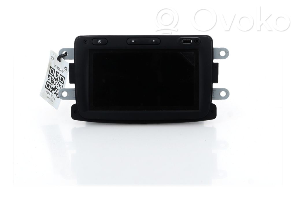 Dacia Spring Radio/CD/DVD/GPS head unit 